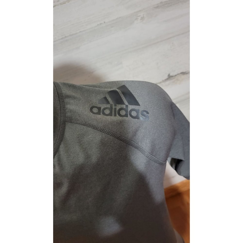 Adidas Mens Techfit Compression T-Shirt Size Large - Picture 5 of 6